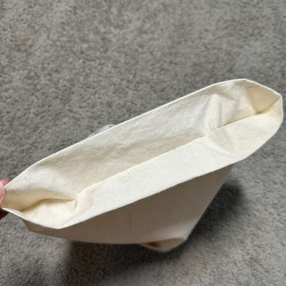 Moomin Hawaii Anuenue Rainy Rainbow Drawstring Bag - Picture 5 of 14